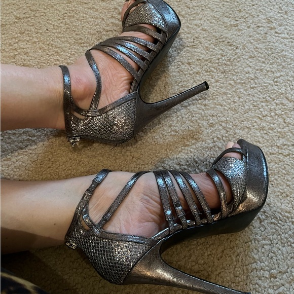 Silver Sparkling Guess Sandals - Picture 10 of 14
